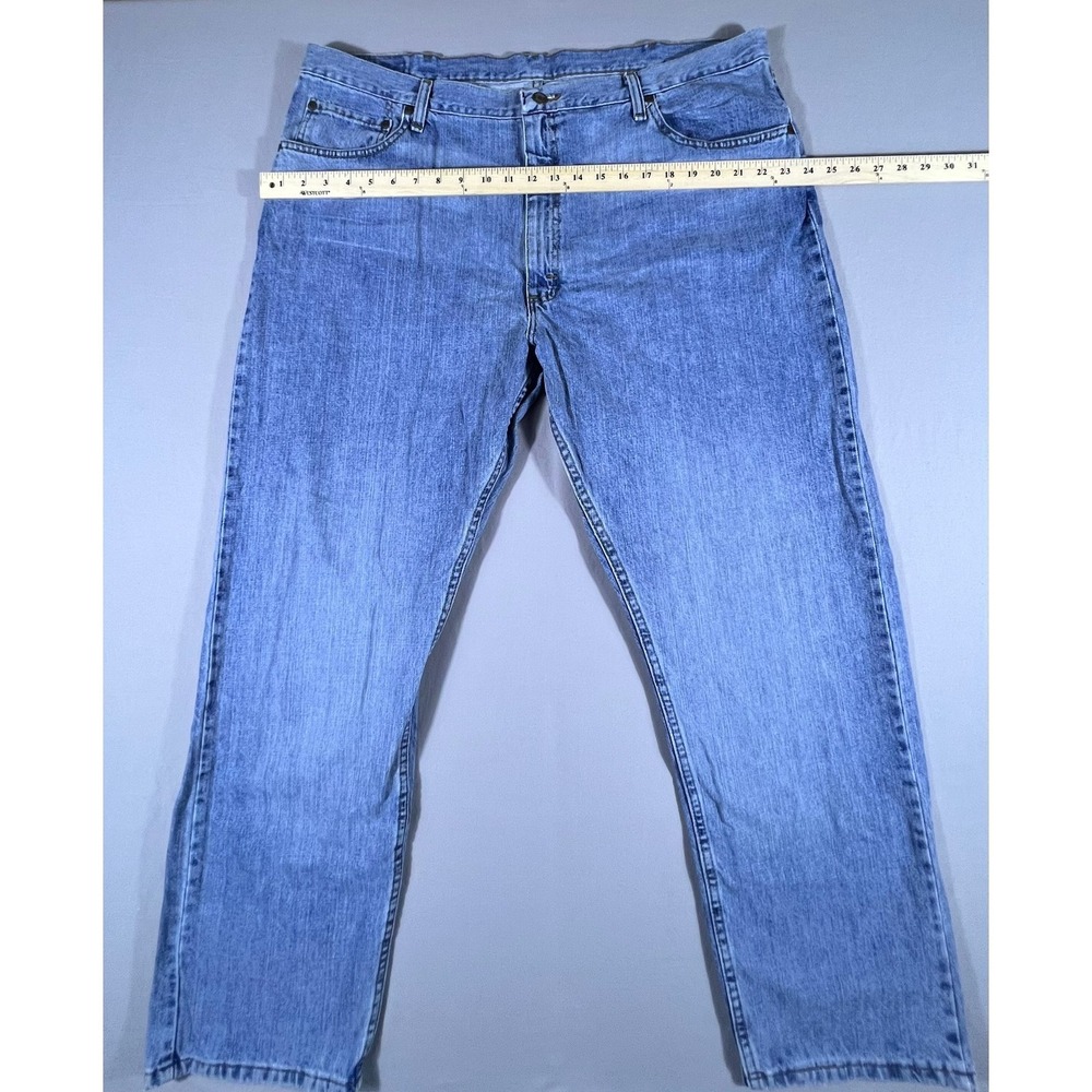 Wrangler Premium Quality Relaxed Fit Blue Jeans Men's 42x30 Light Wash - Picture 5 of 16